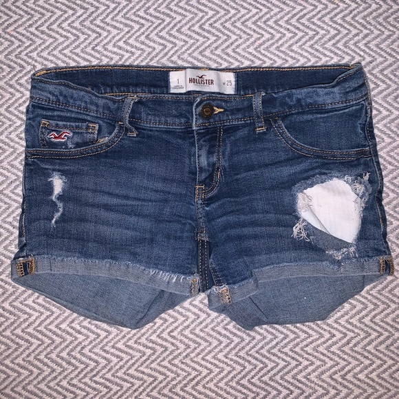 💫Hollister jean shortie shorts💫 - Picture 1 of 2